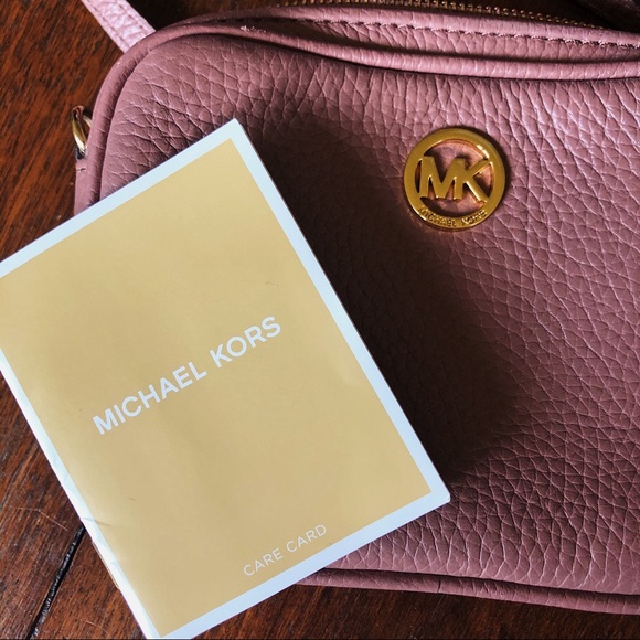 Michael Kors cross-body purse - Picture 2 of 4